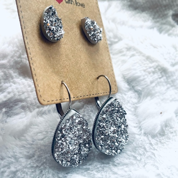 NWT Lot of 2 Fashion Earrings ✨ - Picture 1 of 12